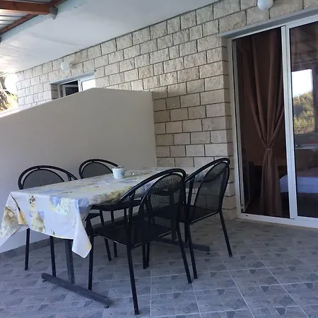 Appartement Studio Uvala Mala Pogorila 8952b *